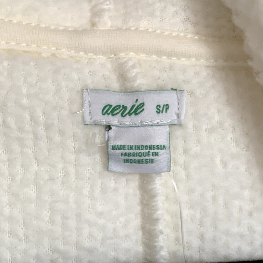 NWT Aerie Teddy Bear Sherpa Onesie Jumpsuit in Cream - Picture 6 of 9